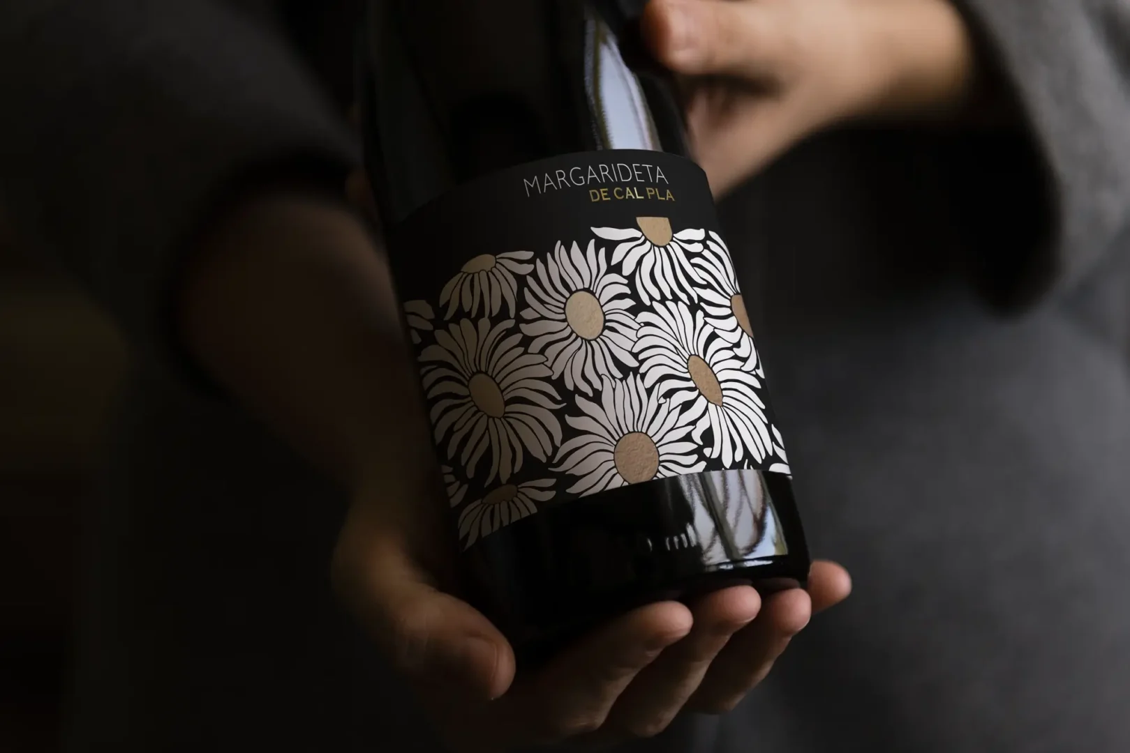 elegant wine label design