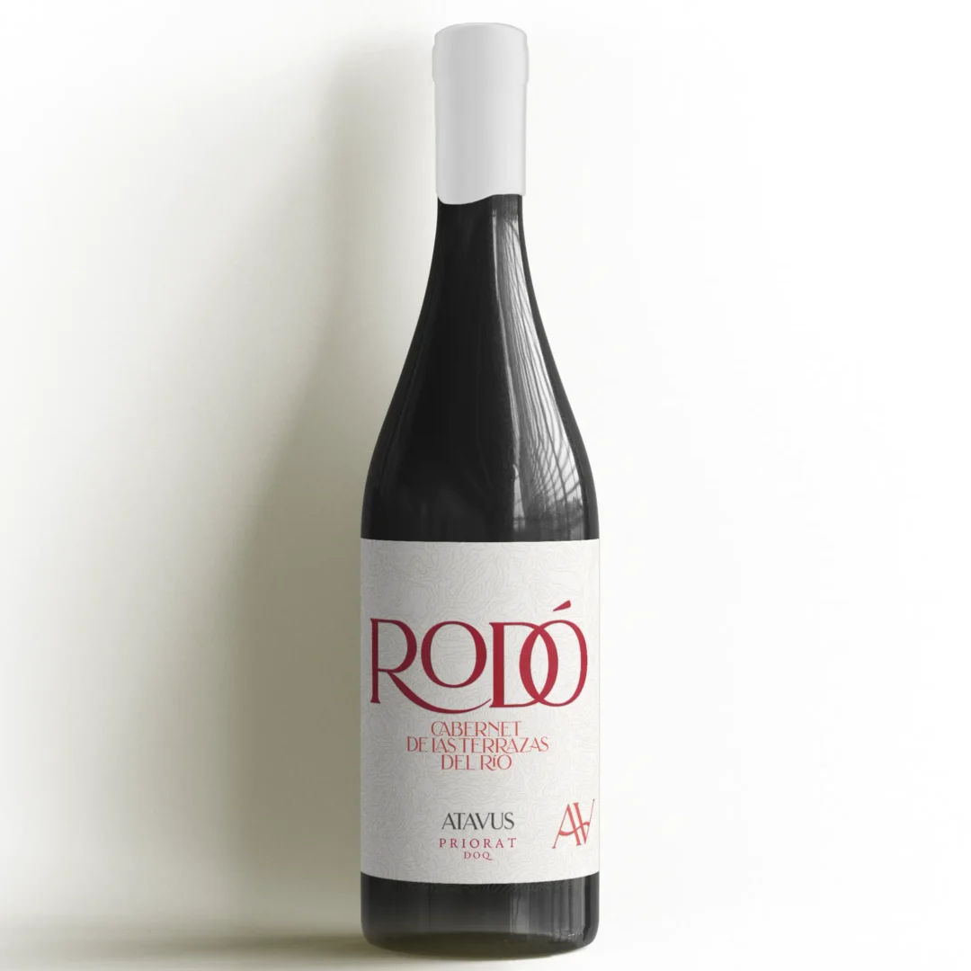 packaging design for Rodo Red wine, front of bottle