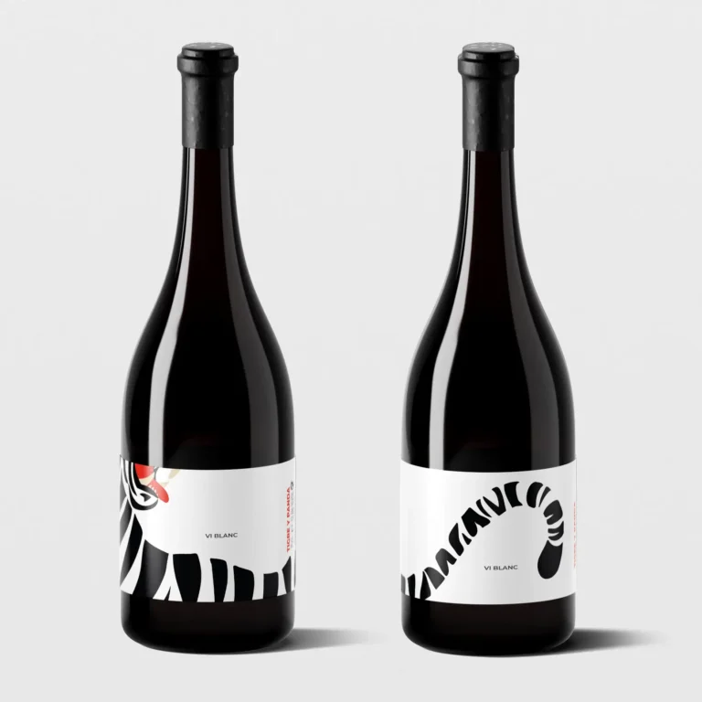 Tigre & Panda wine, bold, black-and-white label design.