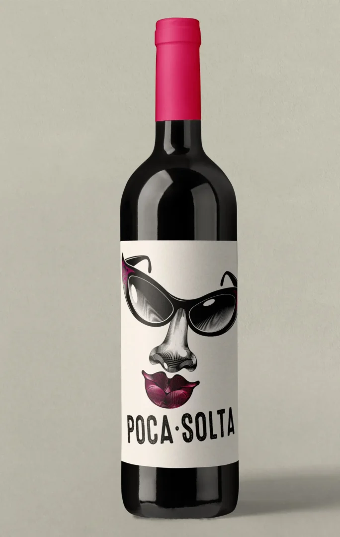 pocasolta wine packaging design -white wine label